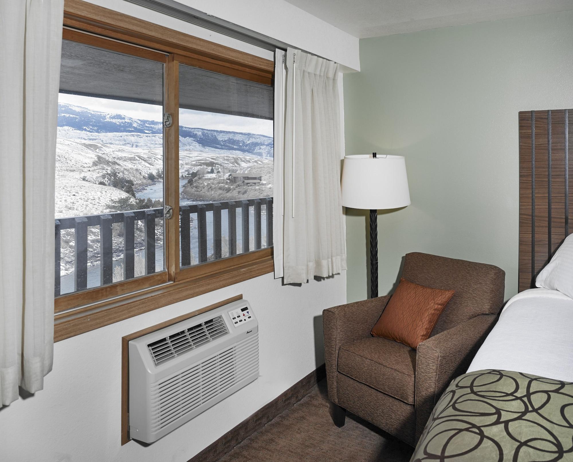 The Ridgeline Hotel At Yellowstone, Ascend Hotel Collection Gardiner Dış mekan fotoğraf