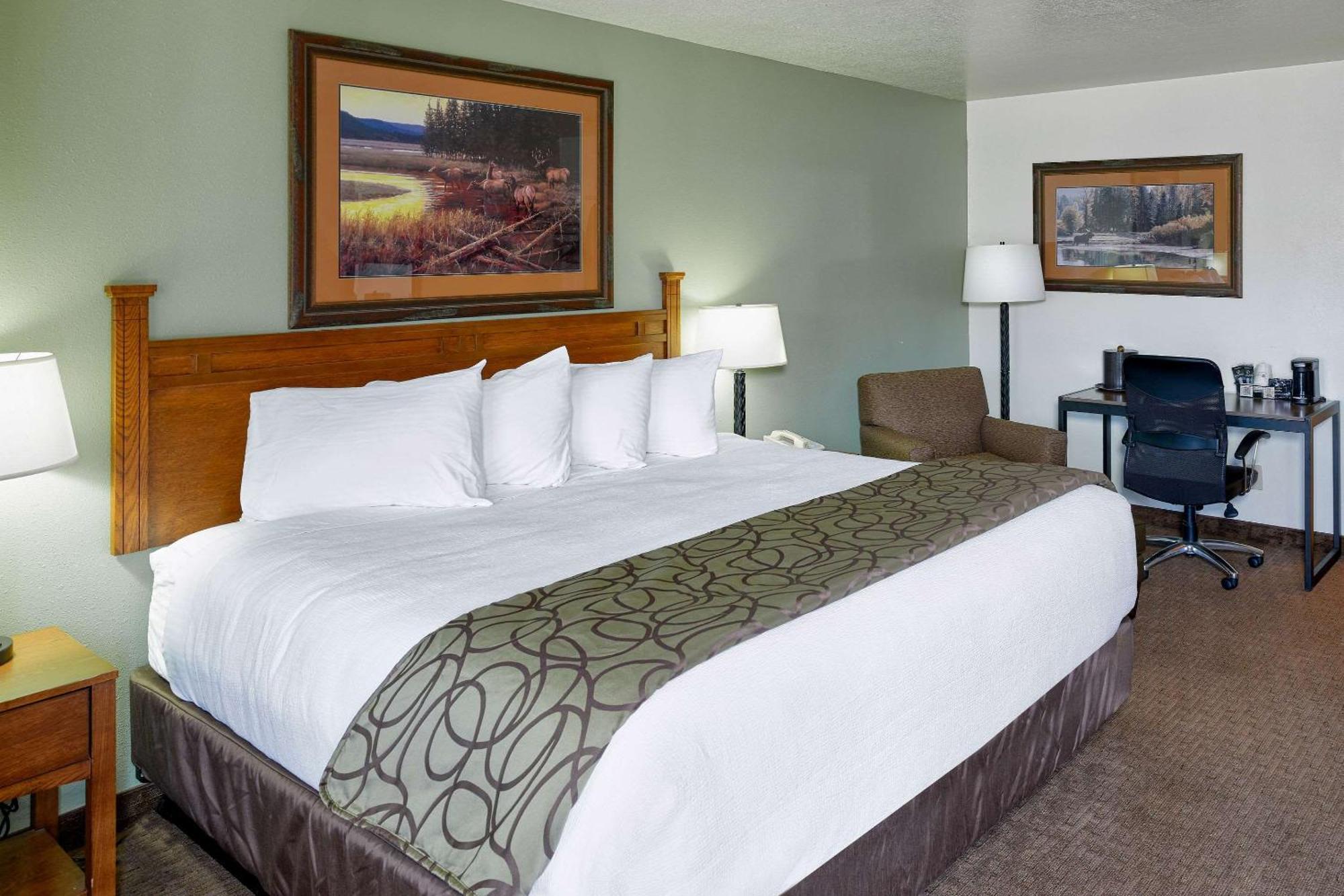 The Ridgeline Hotel At Yellowstone, Ascend Hotel Collection Gardiner Dış mekan fotoğraf